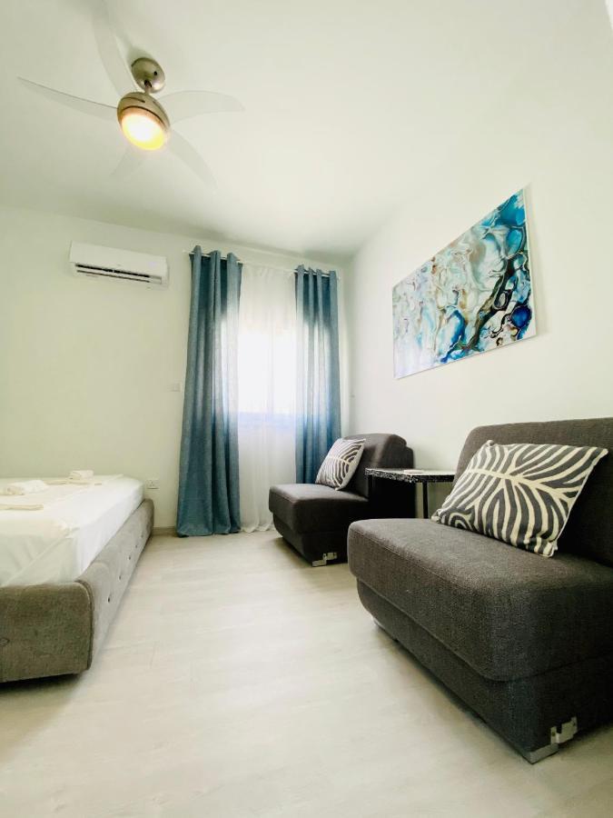 Sandy Bay Villa Agia Napa Exterior foto